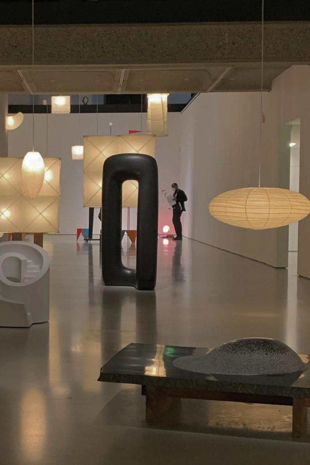 Hand-Bonded Glare-Free Mulberry Paper Pendant Light (Adjustable Height)