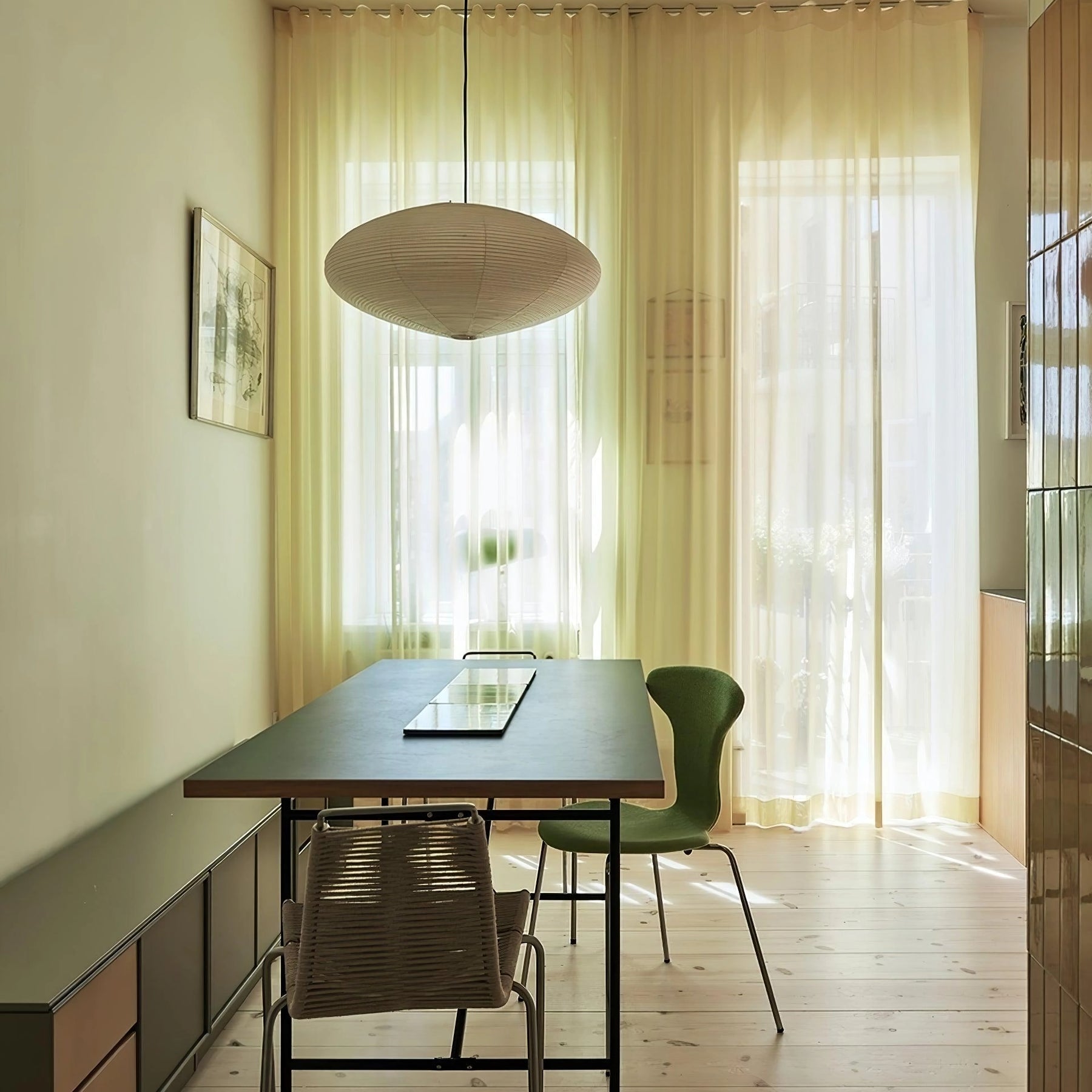 Hand-Bonded Glare-Free Mulberry Paper Pendant Light (Adjustable Height)