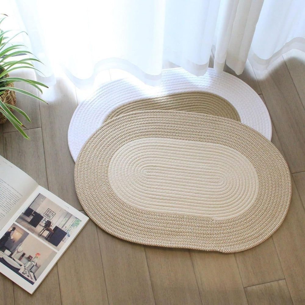 Handmade Braided Hemp Oval Floor Rug (25.5 x 18 in)