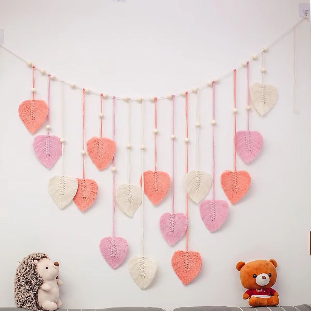 Handwoven Wool Leaf Pattern Macrame Wall Hanging