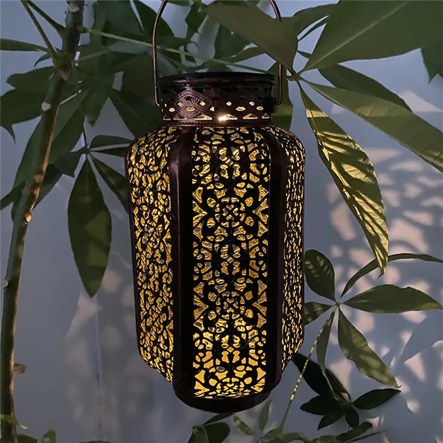 Hanging Lantern Solar Dusk Sensor & Warm LED