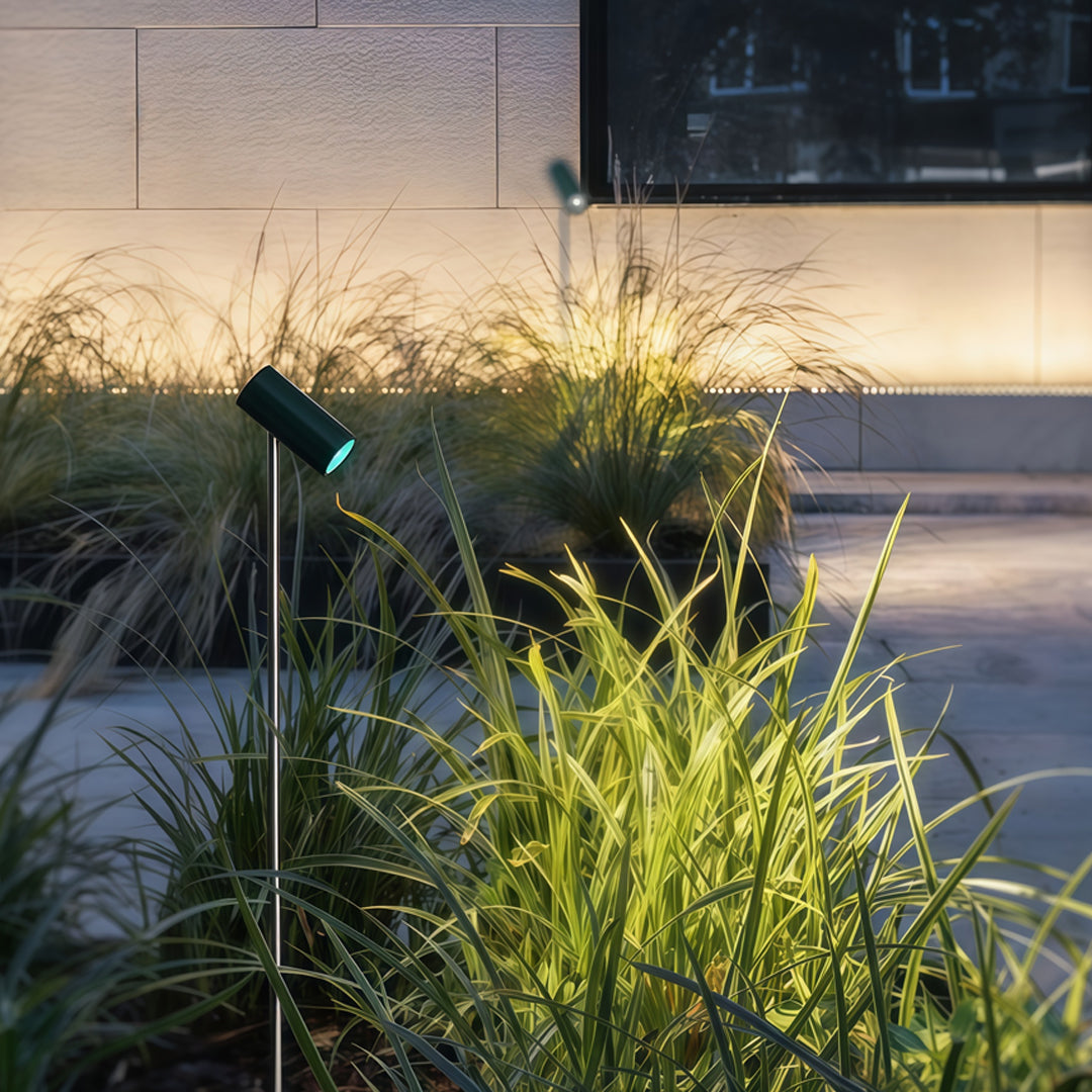 Hardwired Weatherproof Aluminum Acrylic Diffuser Path Light