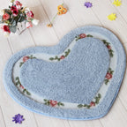 Heart-Shaped Tufted Floral Microfiber Bath Mat (Non-Slip Base)