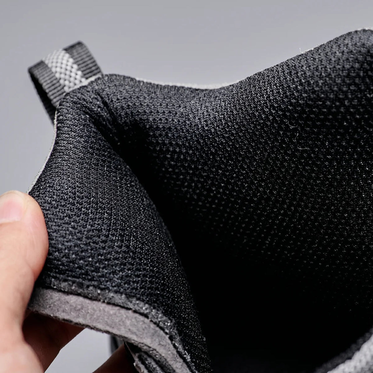 High-Top Sneakers Microfiber Leather Breathable Mesh Non-Slip Rubber Outsole
