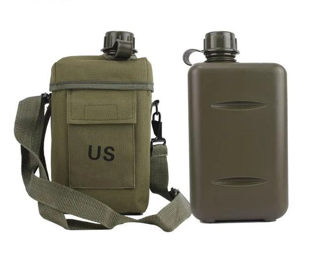 Hiking Canteen 2L Durable Plastic Screw-Top Cap