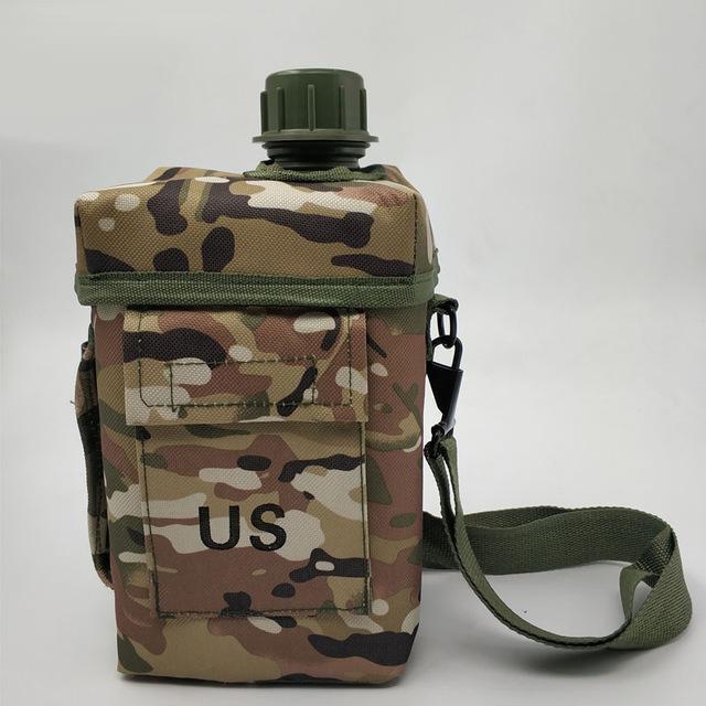 Hiking Canteen 2L Durable Plastic Screw-Top Cap