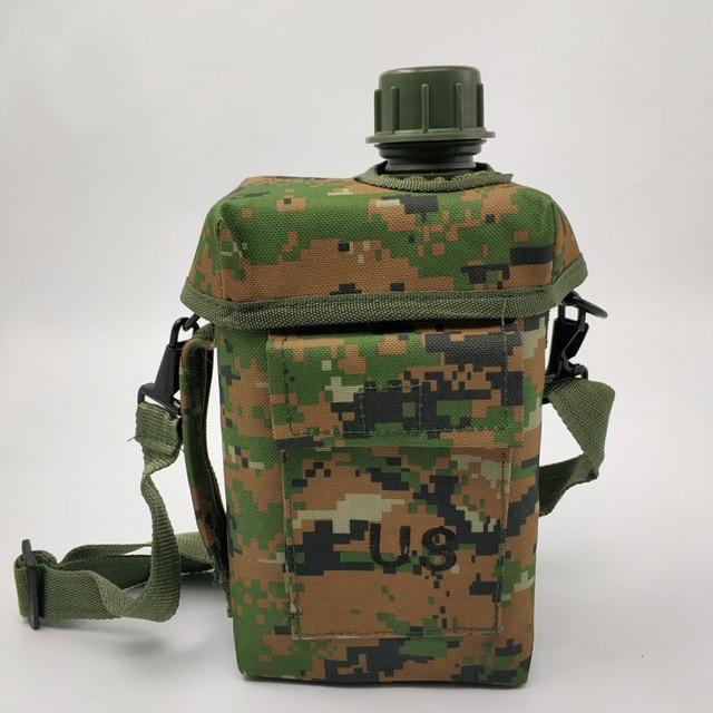 Hiking Canteen 2L Durable Plastic Screw-Top Cap
