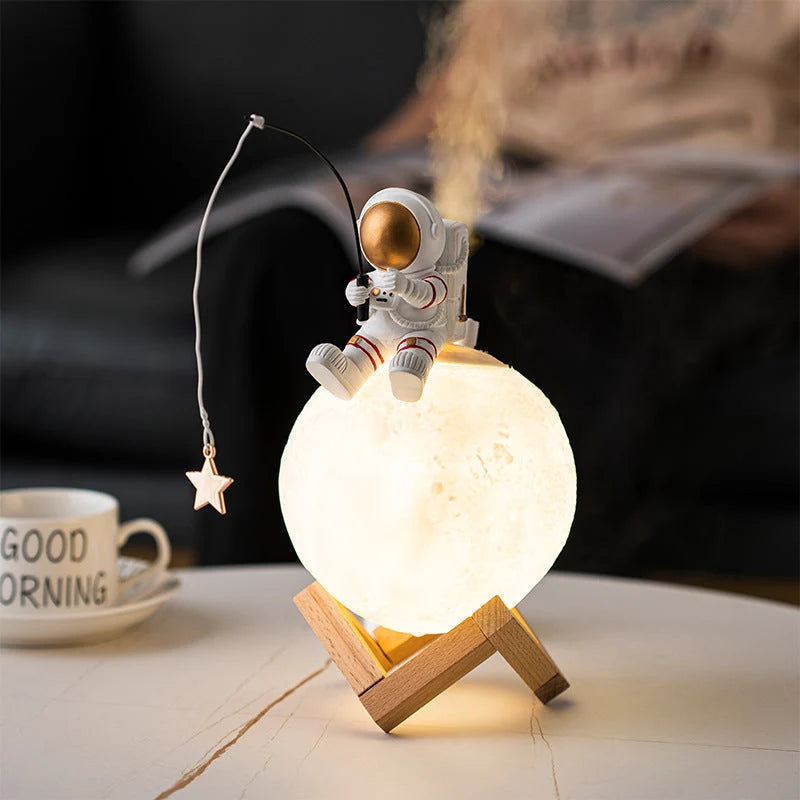 Humidifier & Night Light Astronaut Resin Wood USB