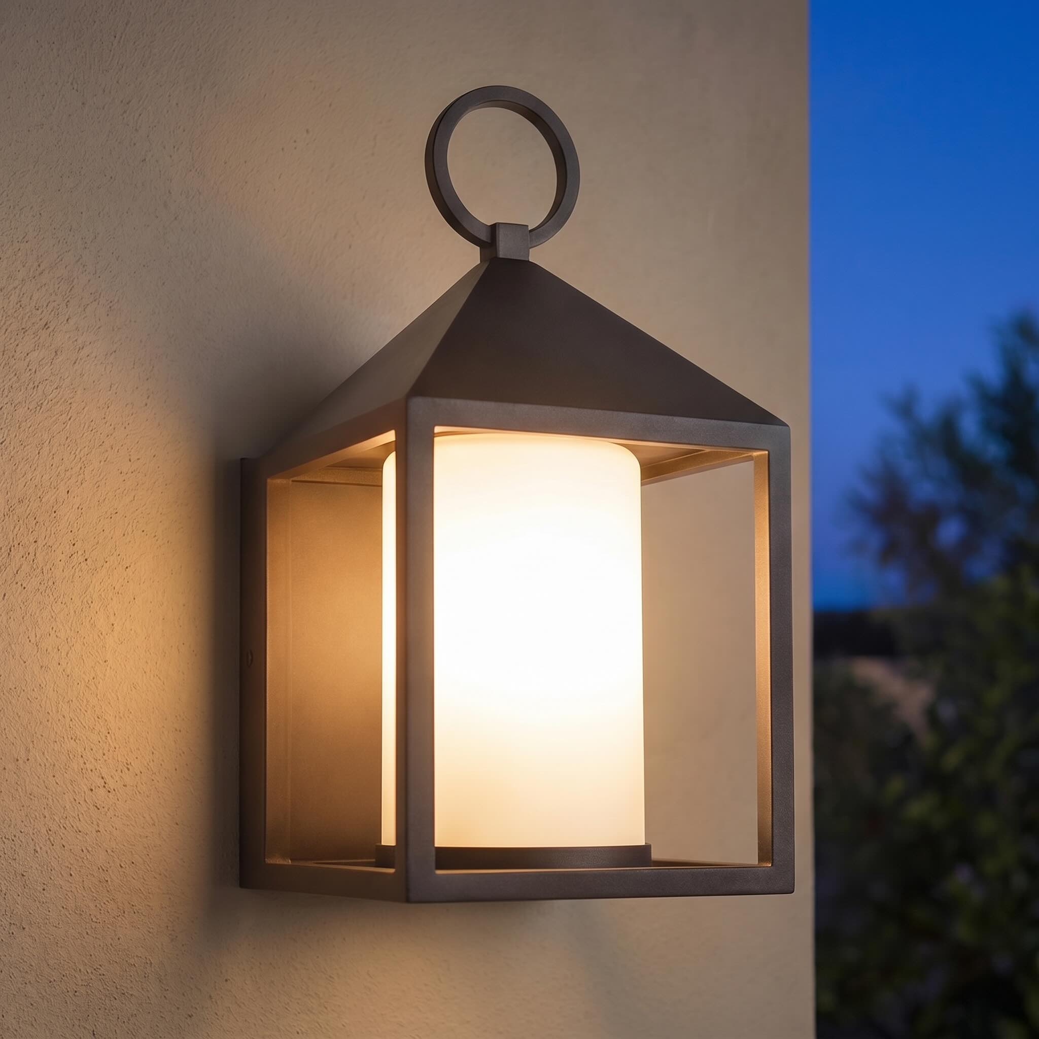 IP65 Weatherproof Die-Cast Aluminum & Glass Outdoor Wall Light