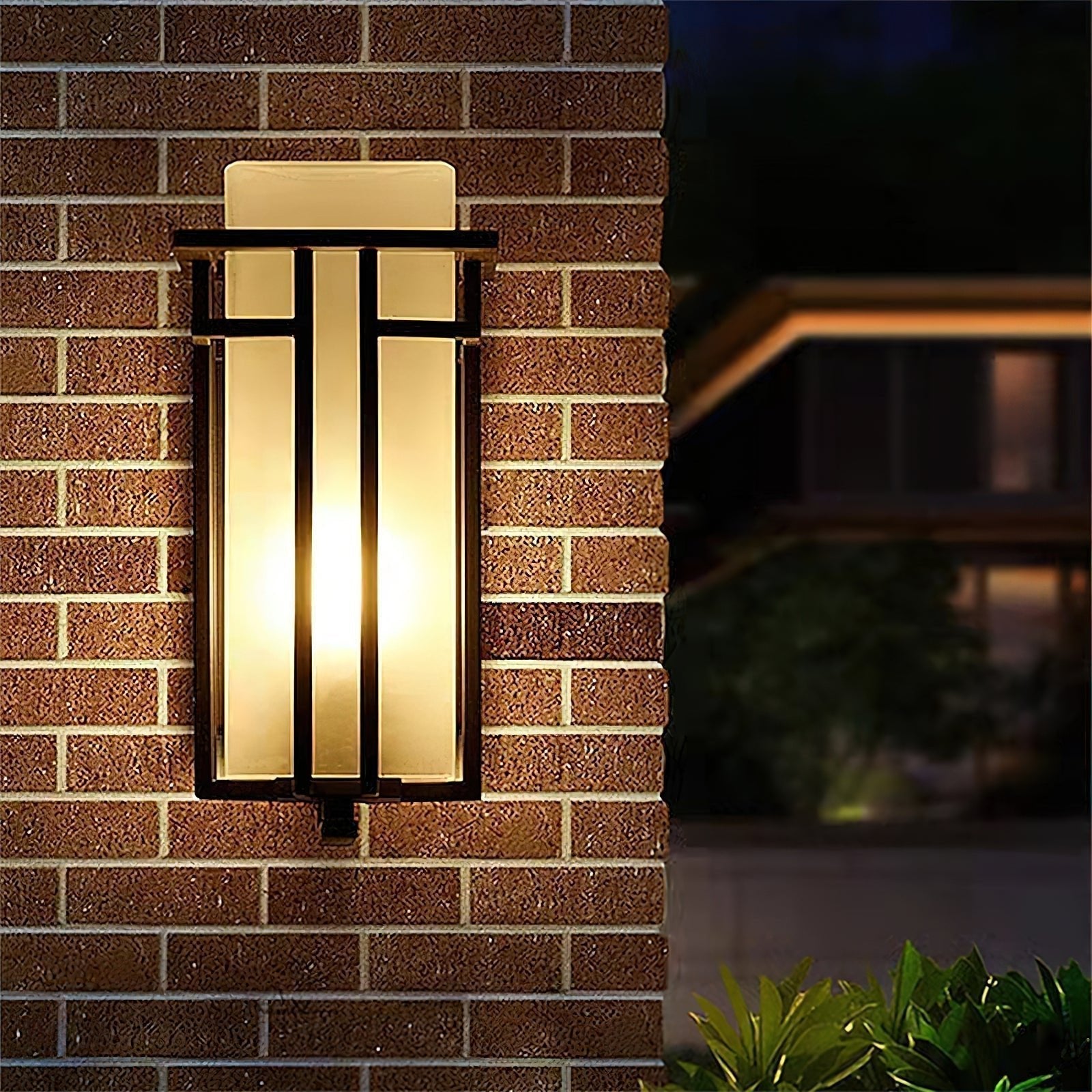 IP65 Weatherproof Premium Iron Outdoor Wall Light