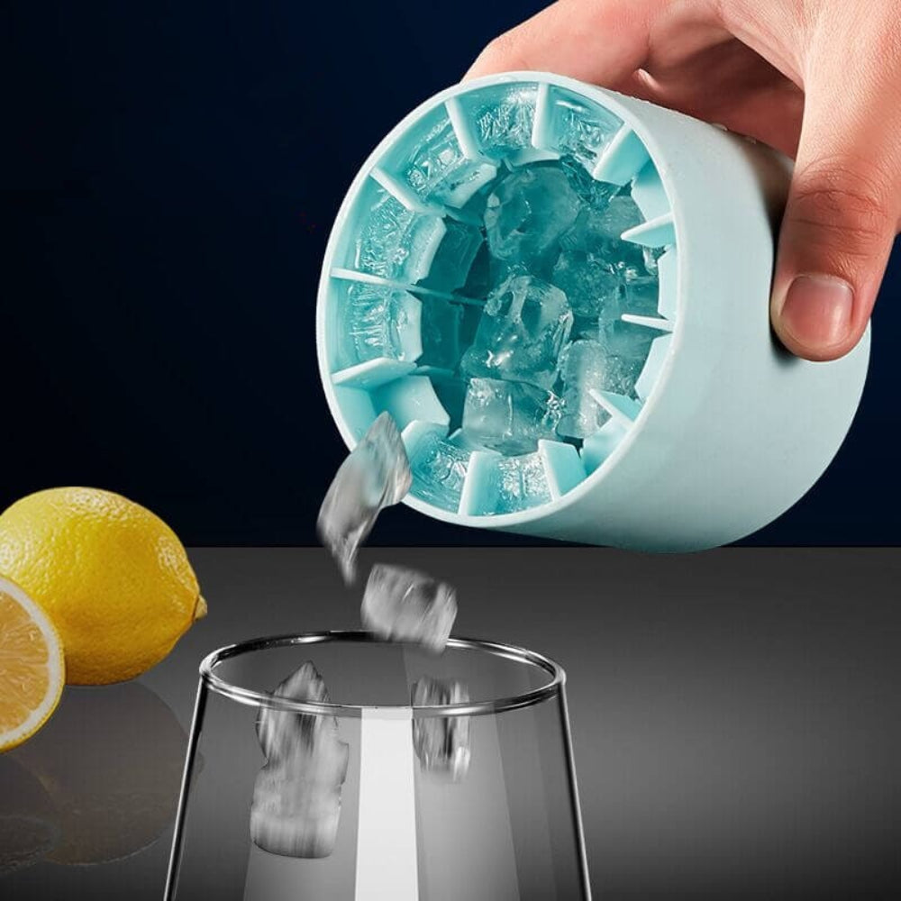 Ice Cube Maker Portable Silicone Freeze & Squeeze