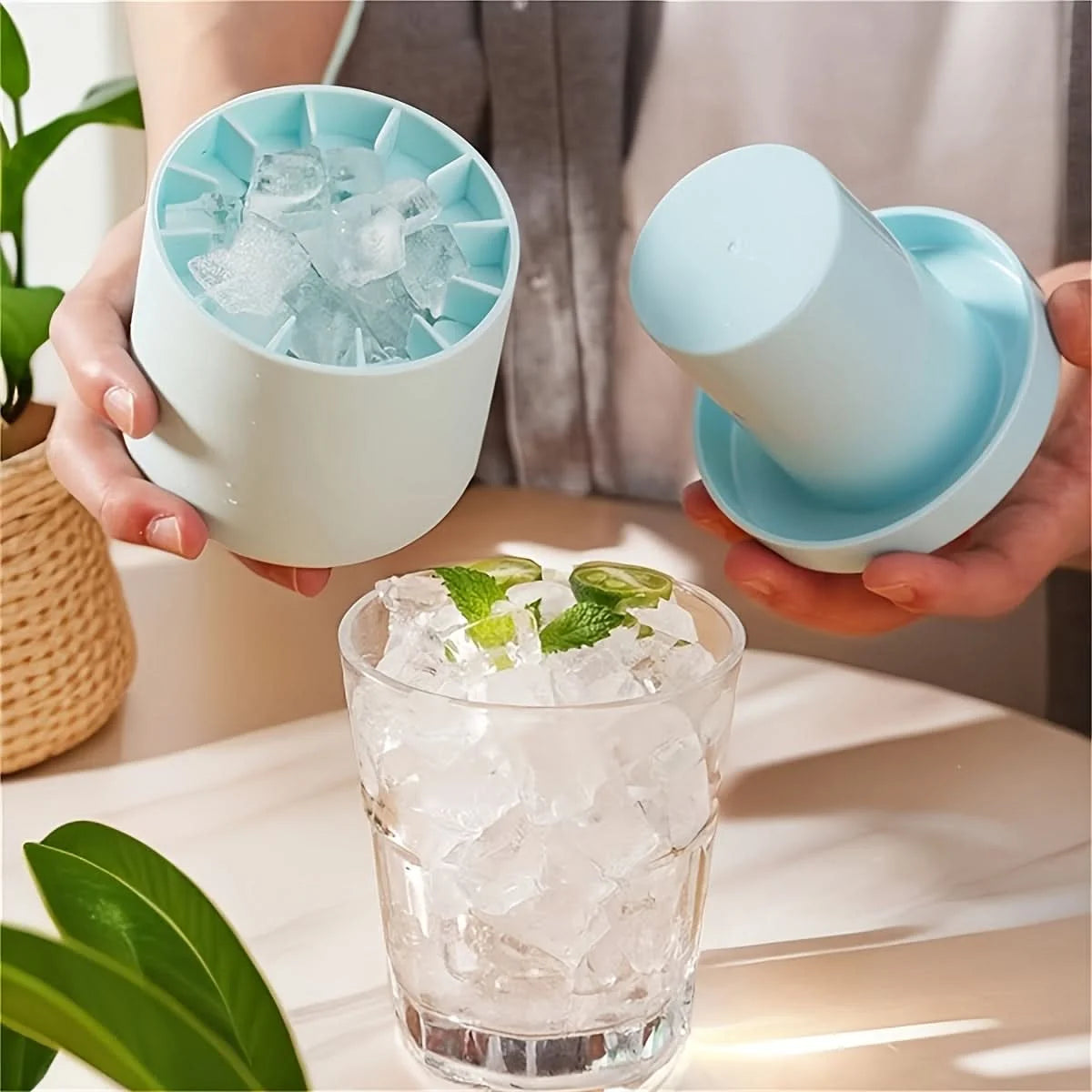 Ice Cube Tray Flexible Silicone Storage Bucket