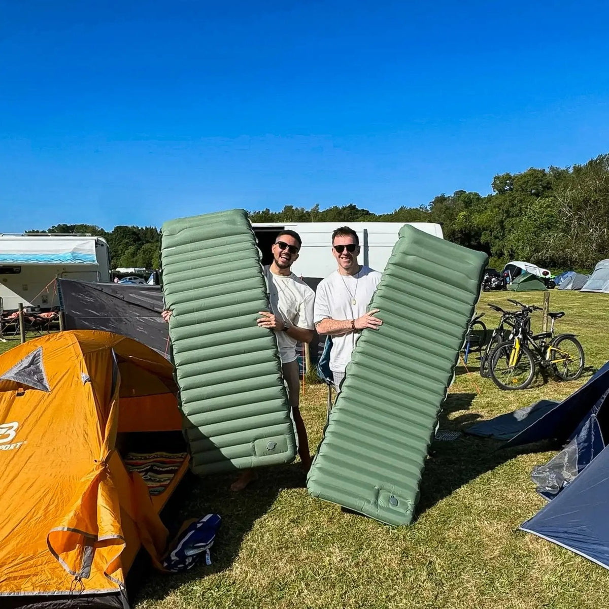 Inflatable Camping Pad 3.94 Inch Thick Built-In Pillow
