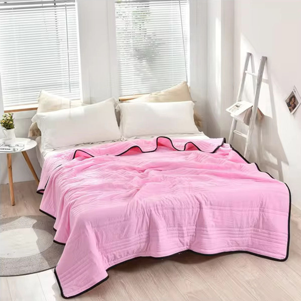 Instant Cooling Moisture-Wicking & Hypoallergenic Blanket