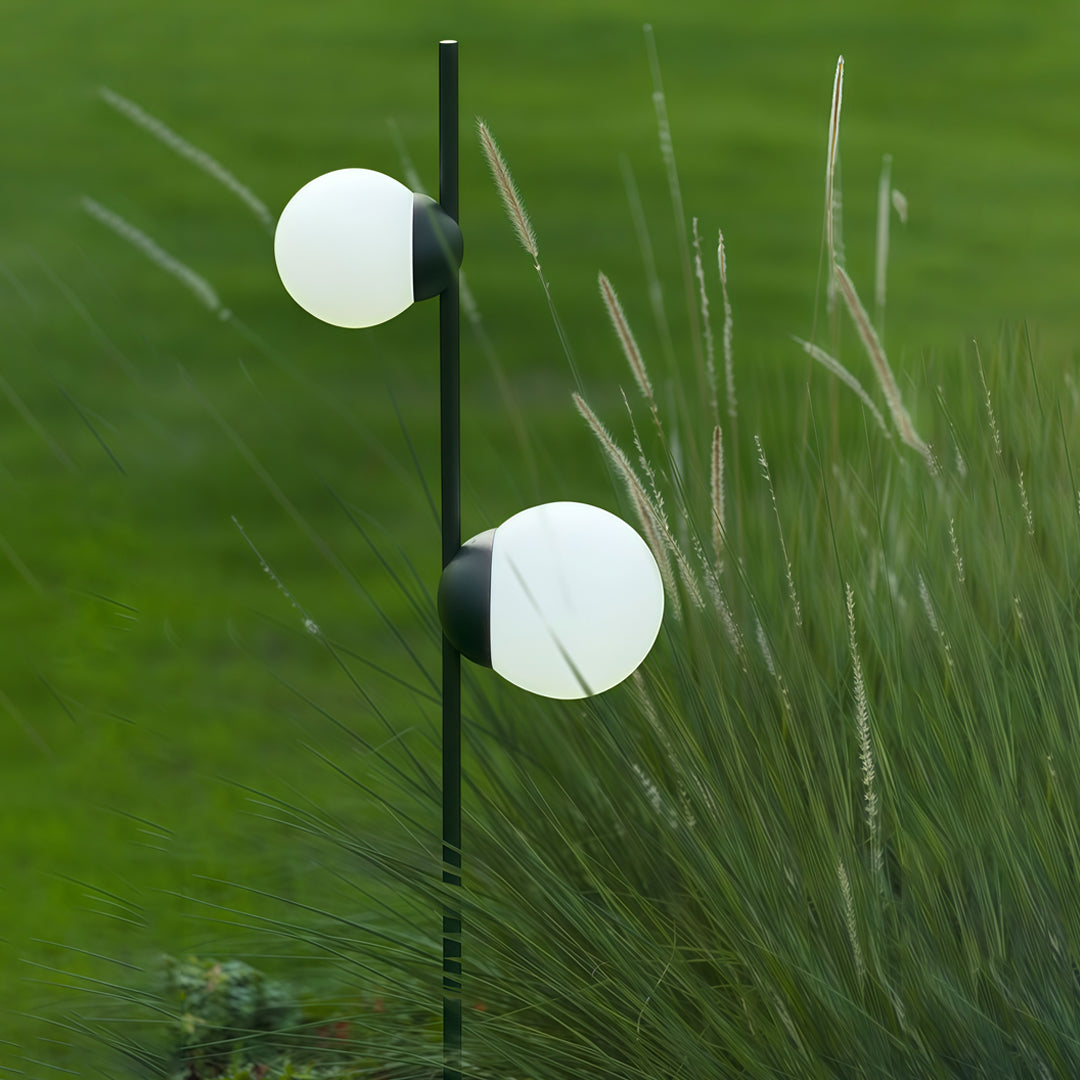 Integrated LED IP65 Acrylic Globe Garden Path Light