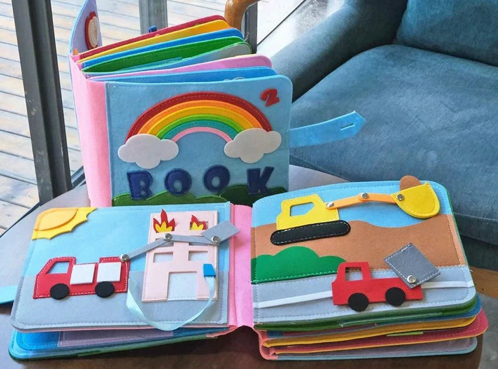 Interactive Felt Book Montessori-Inspired 16 Pages Removable Pieces