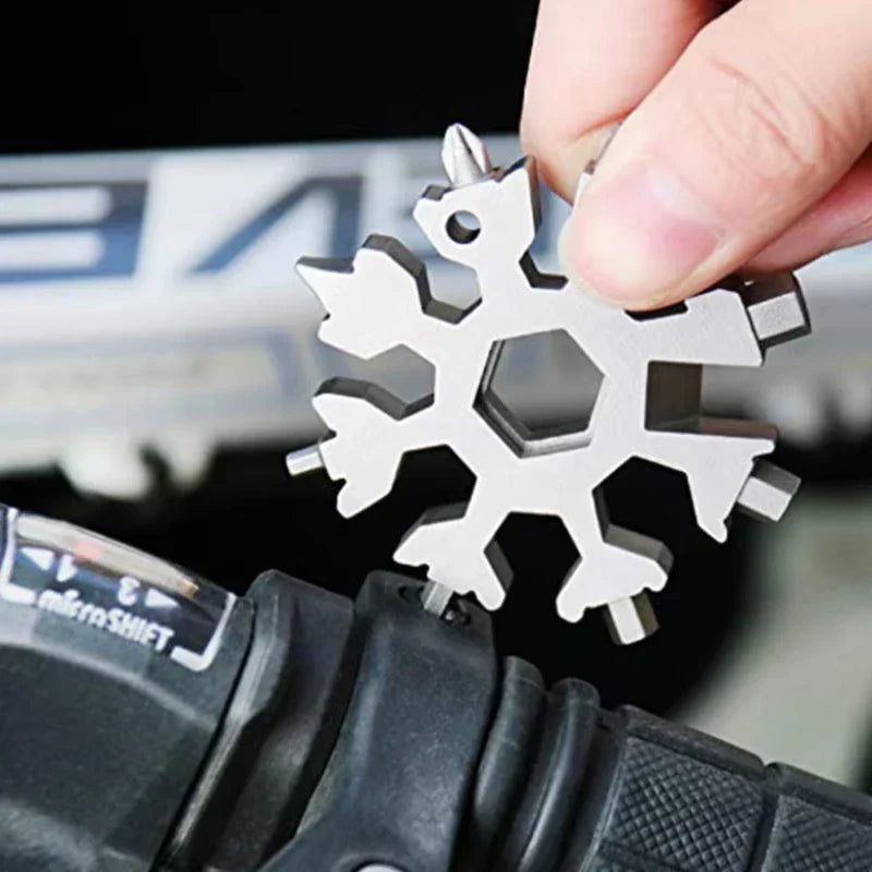 Keychain Multitool 18-in-1 Snowflake Wrenches & Screwdrivers