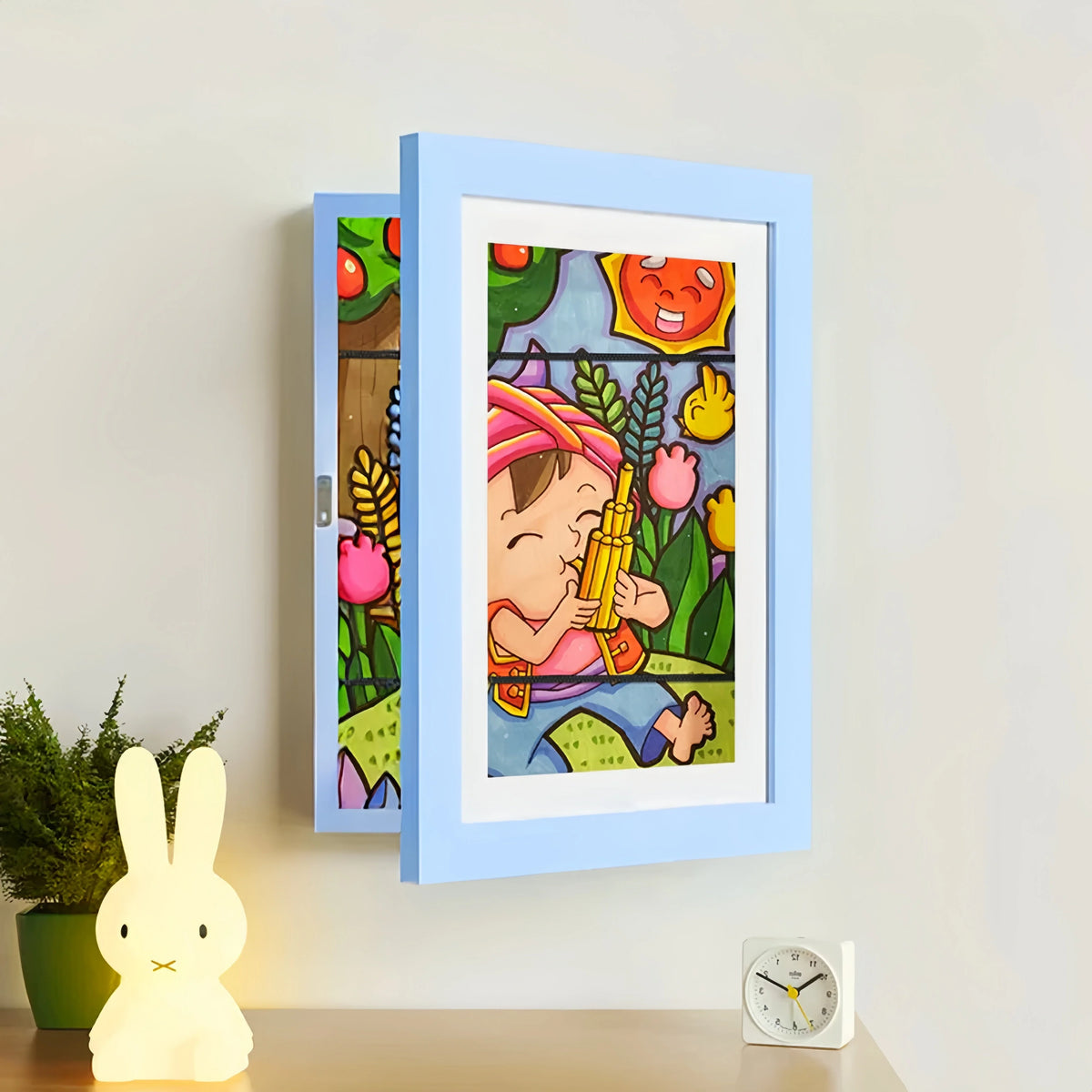Kids' Art Frame Magnetic Latch 150-Sheet Storage Wall-Mount