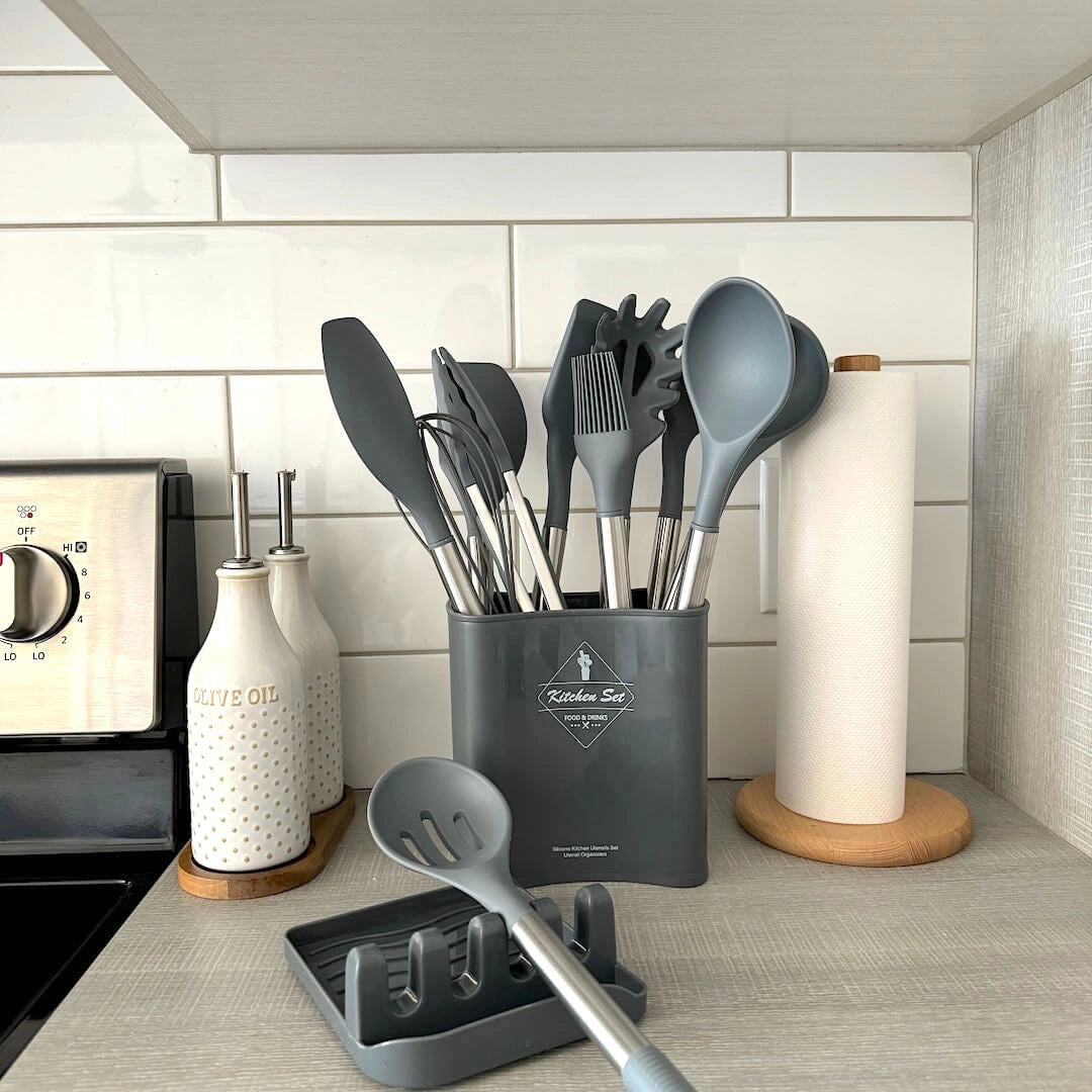 Kitchen Utensil Set Heat-Resistant Silicone 12-Piece With Bucket