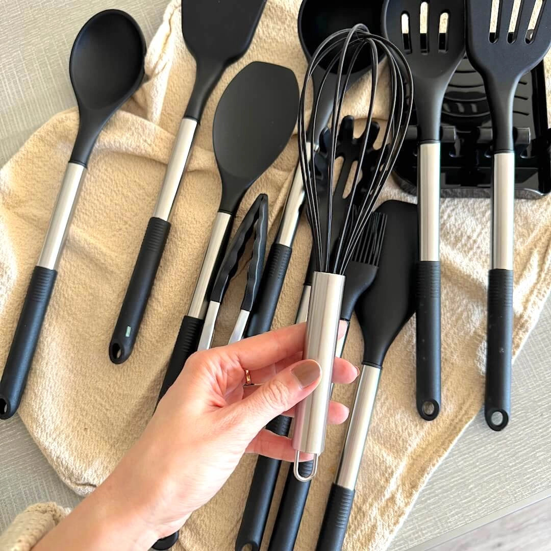 Kitchen Utensil Set Heat-Resistant Silicone 12-Piece With Bucket