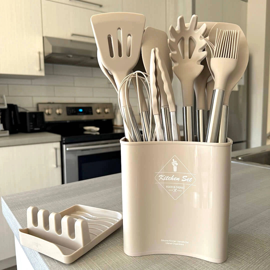 Kitchen Utensil Set Heat-Resistant Silicone 12-Piece With Bucket