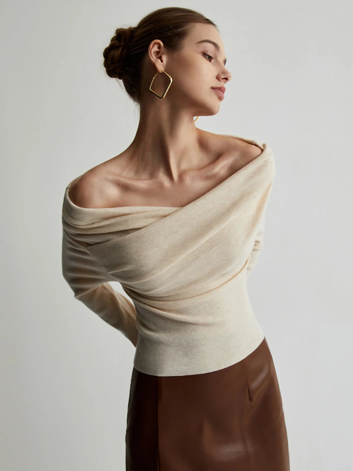 Knit Top Off-Shoulder Wrap Slim Fit & Slight Stretch