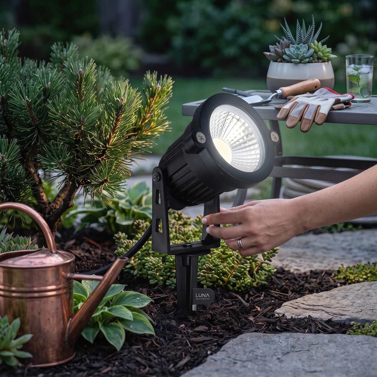 LED Landscape Spotlight 12V Adjustable Head Weather-Resistant
