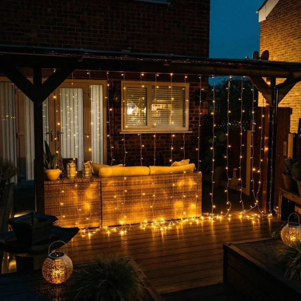 LED Light Curtain Warm White 300 LEDs Weather Resistant
