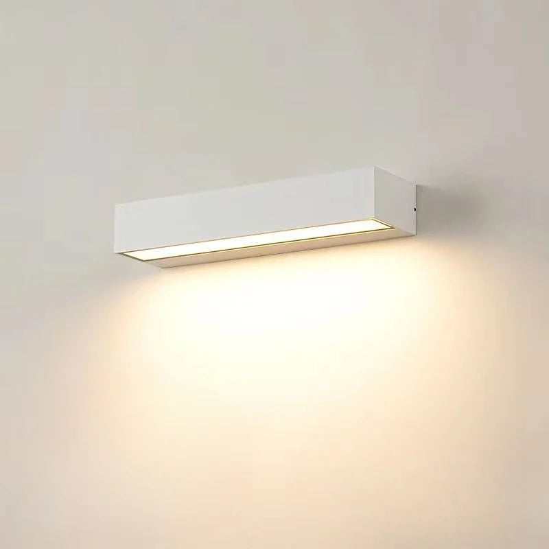 LED Wall Light Linear Metal & Acrylic IP44