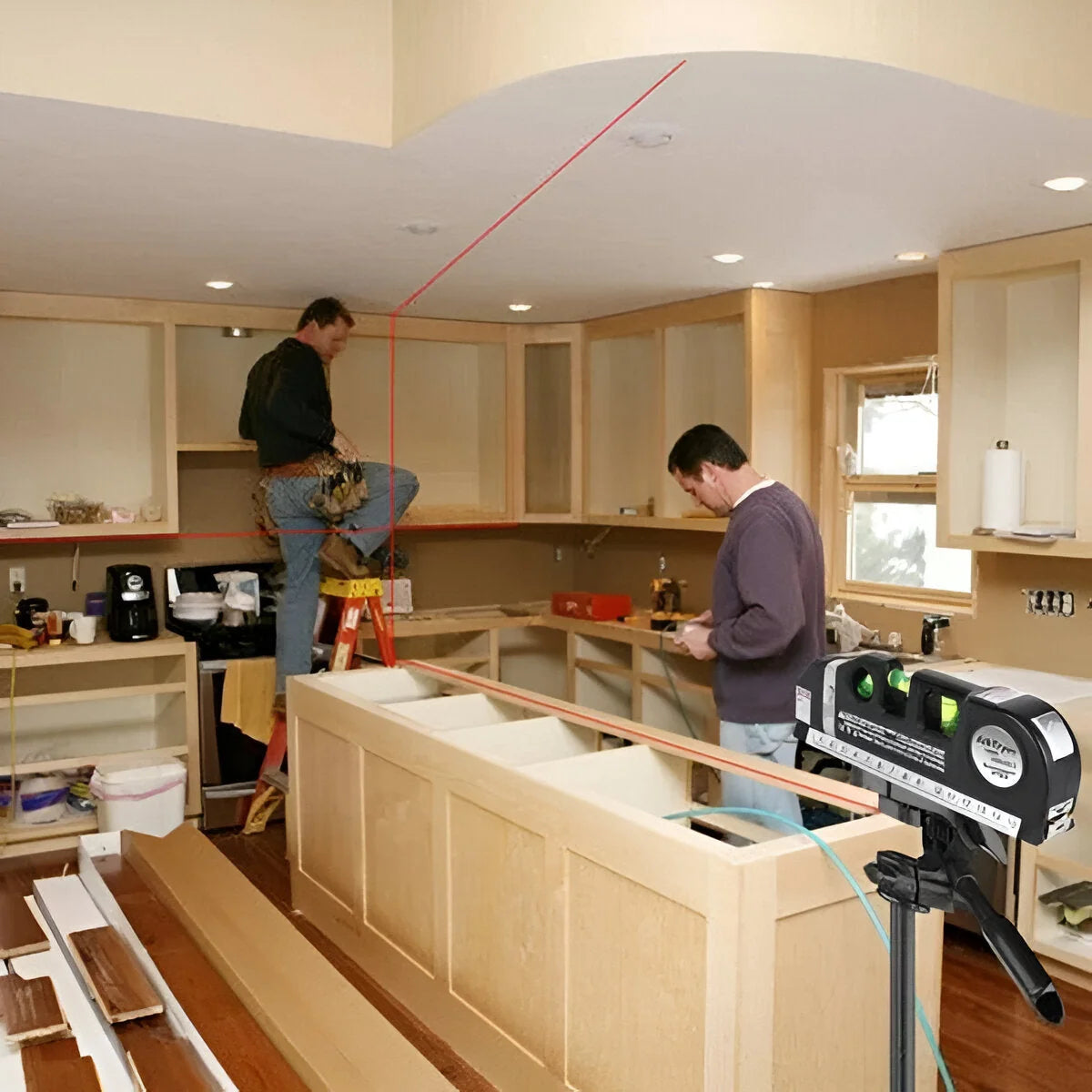 Laser Level Horizontal Vertical & Crosshair 2.5m Tape Measure