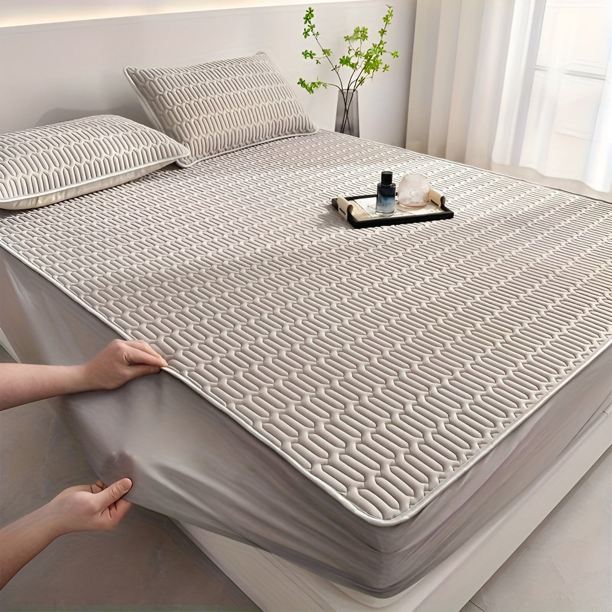 Latex Mattress Topper Set Cooling & Pressure-Relieving Includes Pillowcases