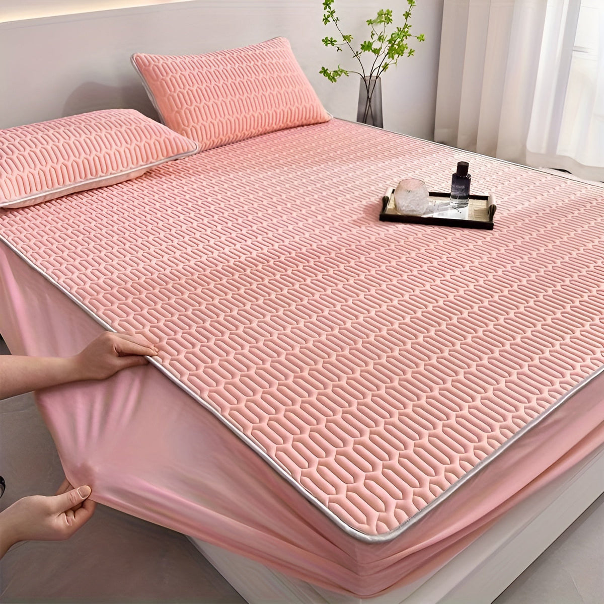 Latex Mattress Topper Set Cooling & Pressure-Relieving Includes Pillowcases