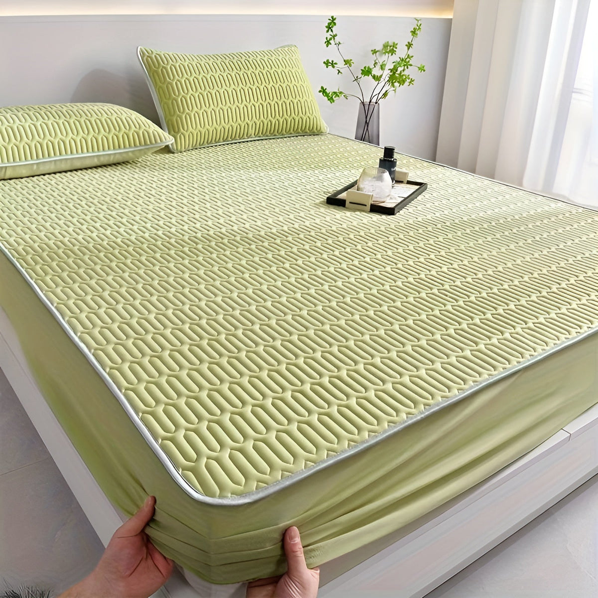 Latex Mattress Topper Set Cooling & Pressure-Relieving Includes Pillowcases