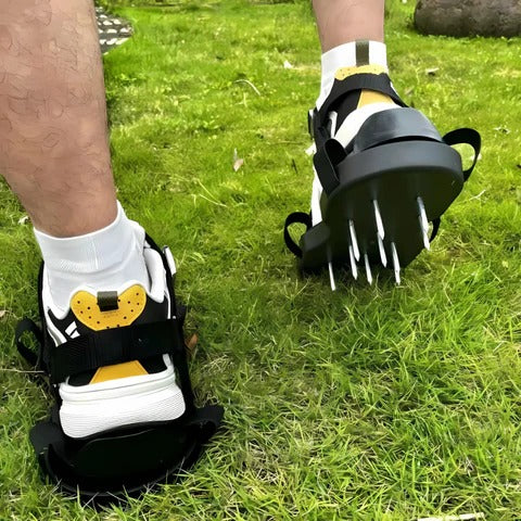 Lawn Aerator Shoes Metal Spike Tines & Adjustable Straps