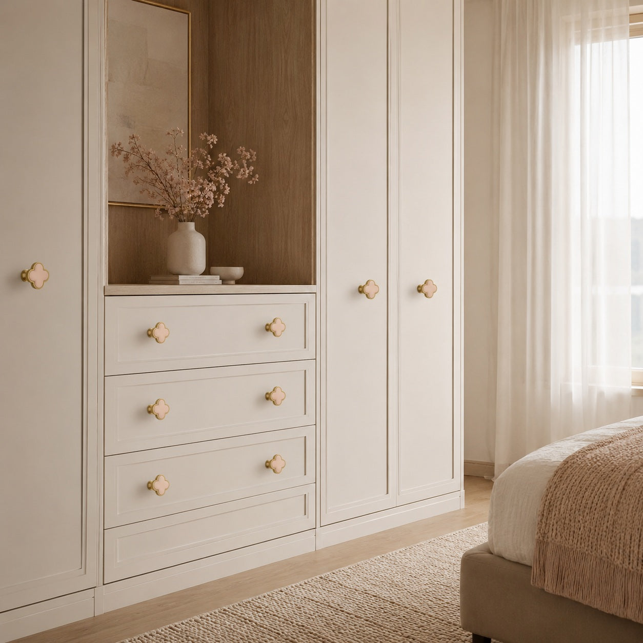 Leather & Brass Four-Leaf Clover Cabinet Knob
