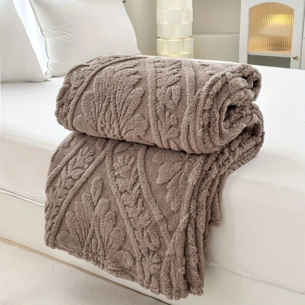 Lightweight Microfiber Jacquard Fleece Blanket (Machine Washable)