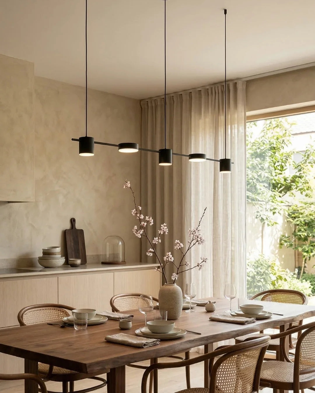 Linear LED Pendant Light Adjustable Height Three-Color Dimmable