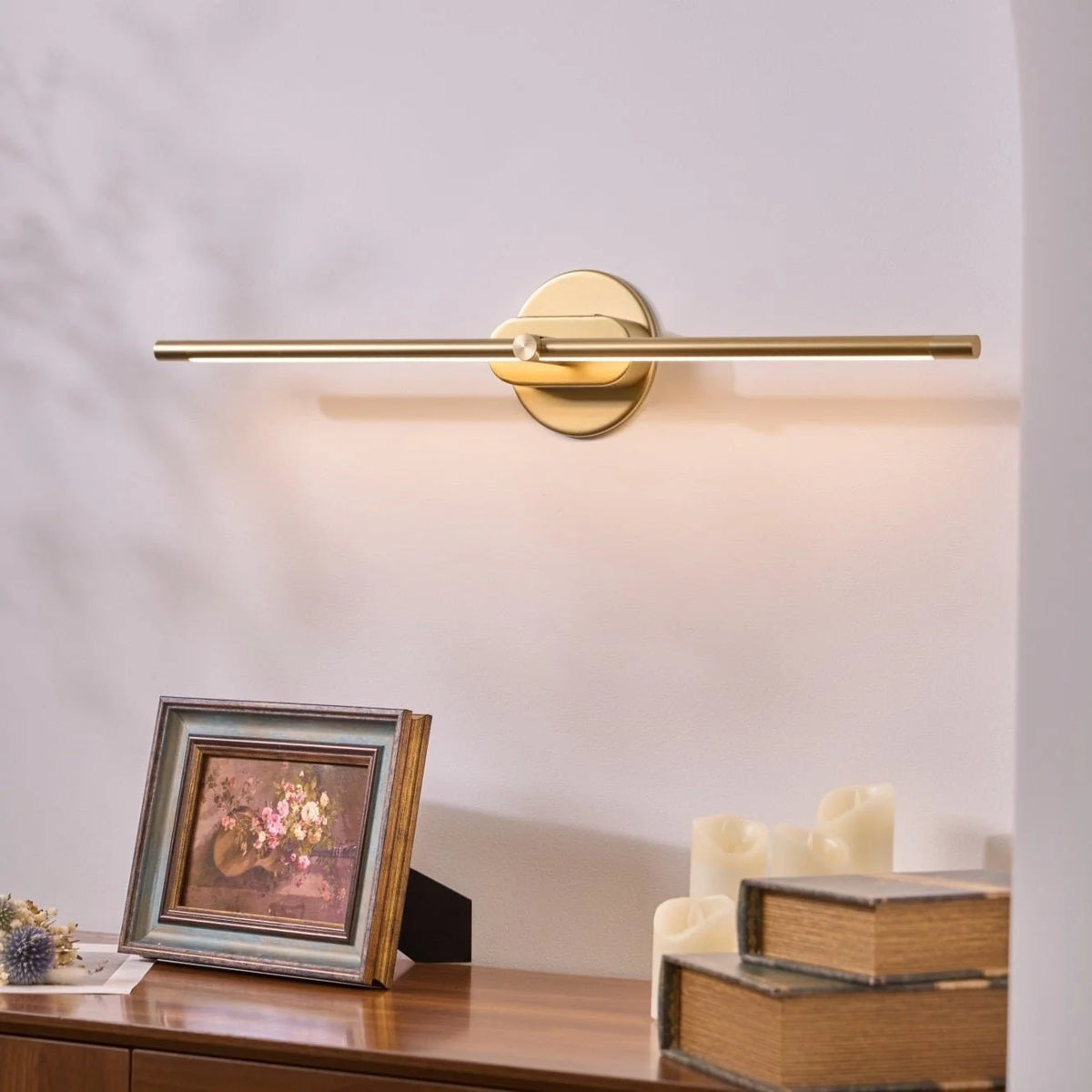 Linear Wall Sconce Battery-Powered Pivoting Warm White LED
