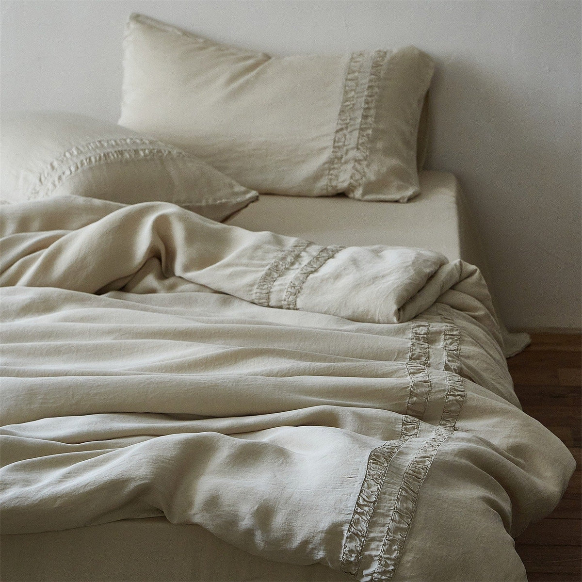 Linen Bedding Set Stonewashed Ruffle Trim Duvet & Pillowcases