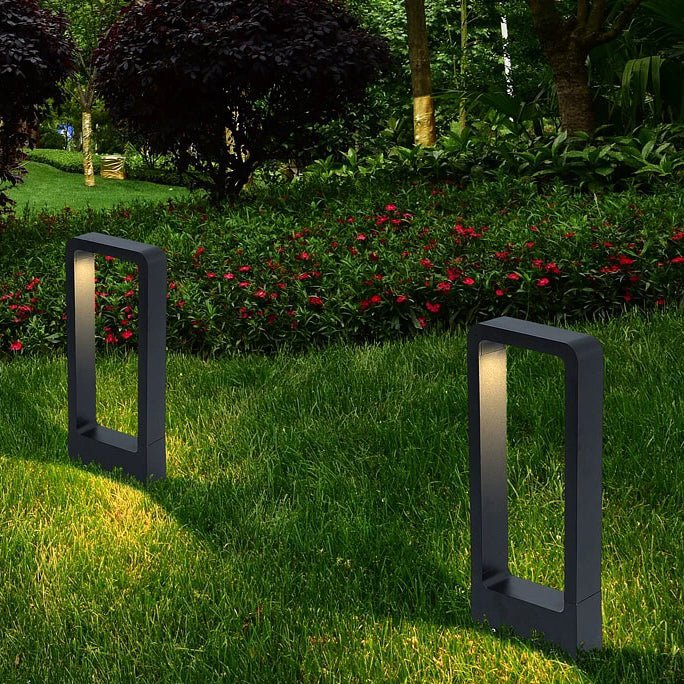 Low-Profile 1000-Lumen LED Pathway Light