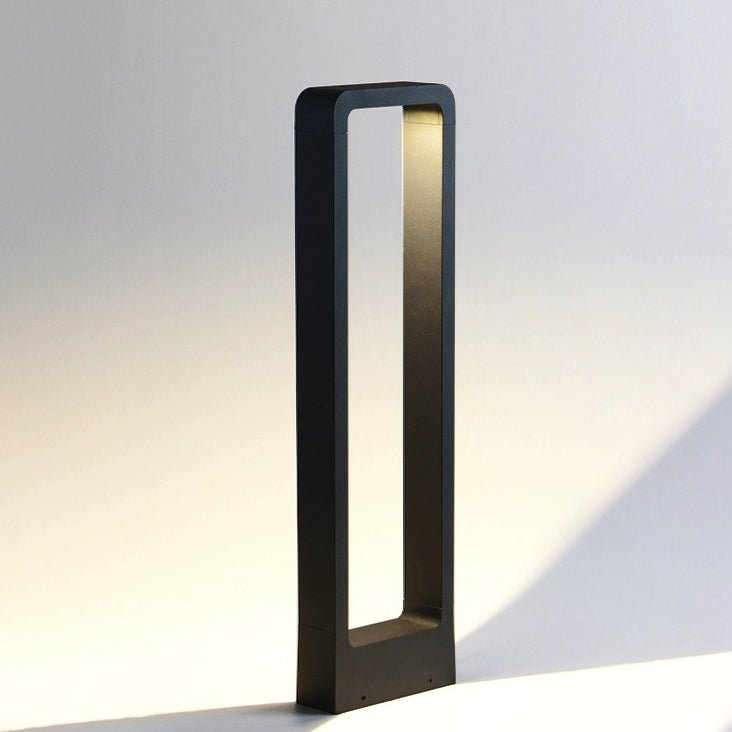 Low-Profile 1000-Lumen LED Pathway Light