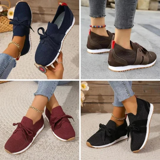 Low-Top Training Sneakers Cushioned Sole & Adjustable Lace-Up