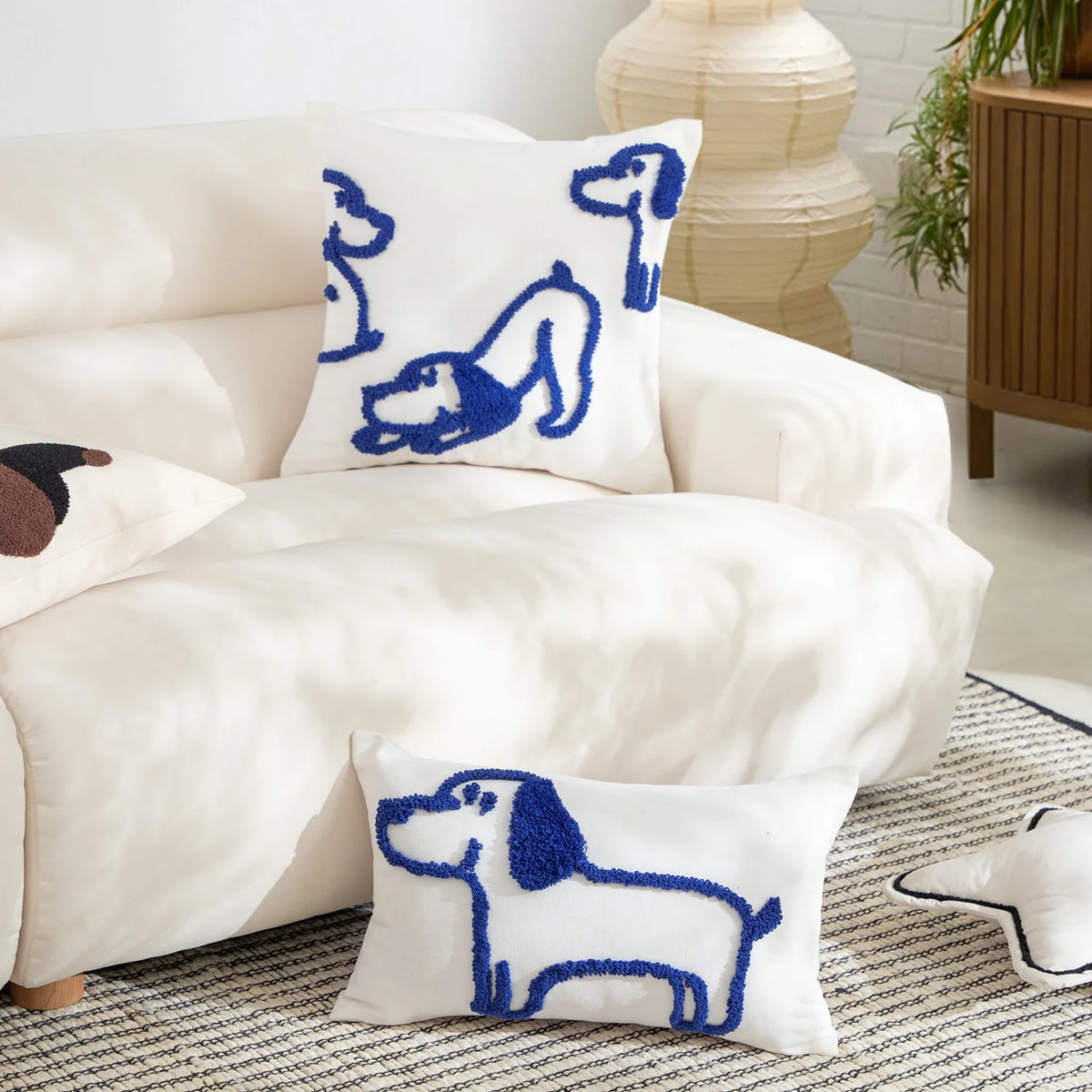 Lumbar Pillow Hand-Tufted Dog Motif Removable Cotton Blend Cover