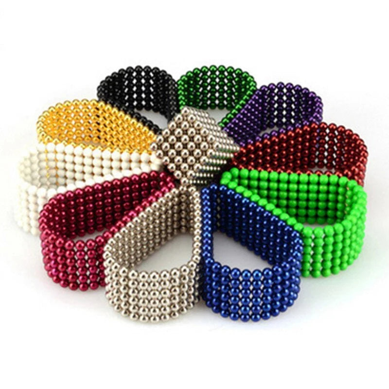Magnetic Building Set 216 Pieces BPA-Free Storage Box