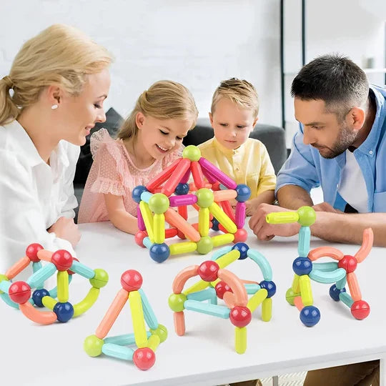 Magnetic Building Set 98-Piece With Storage Box