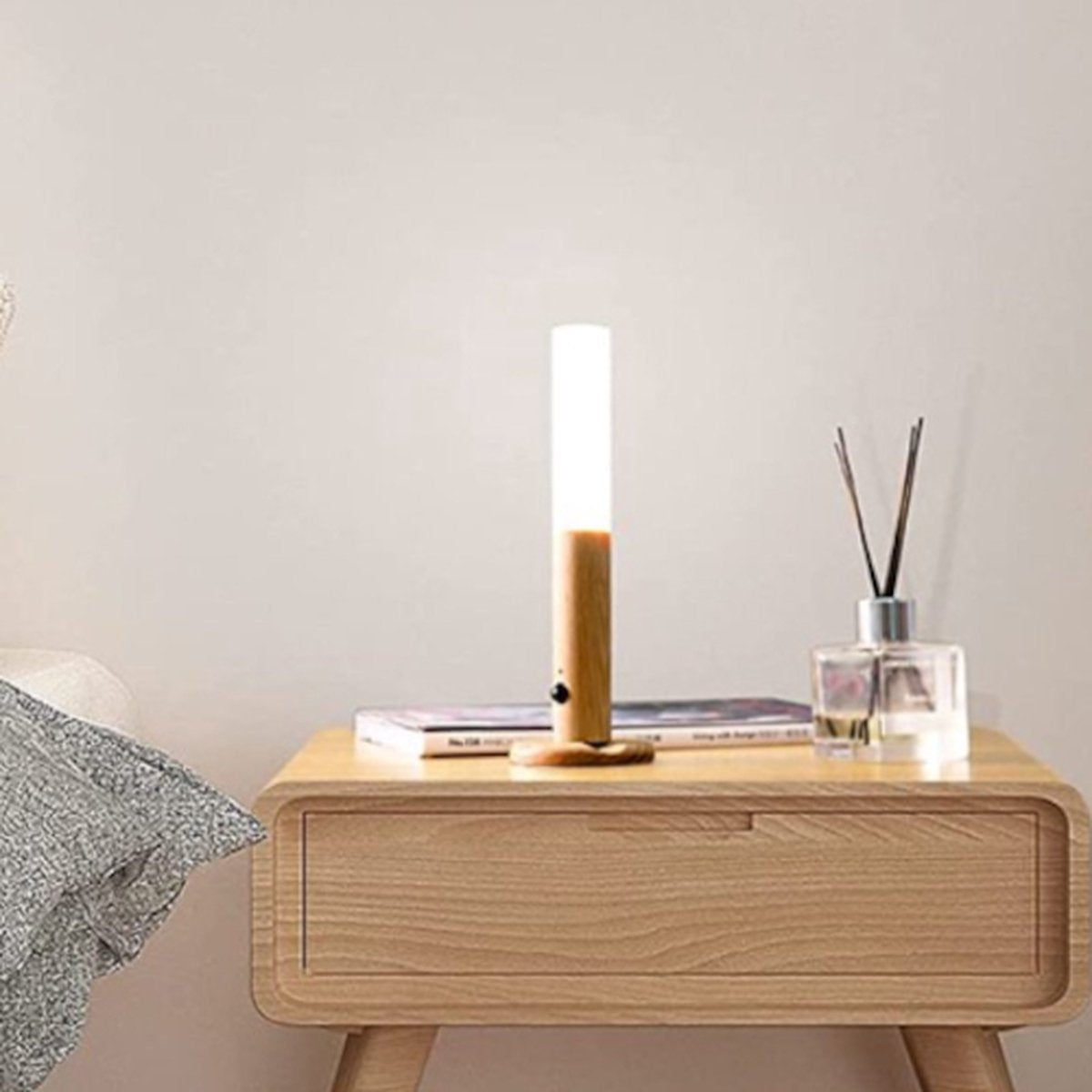 Magnetic USB-Rechargeable Motion-Sensing Wood Night Light