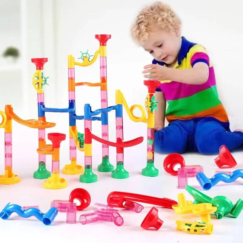 Marble Run Set 133-Piece Modular Button-Release Snap Assembly