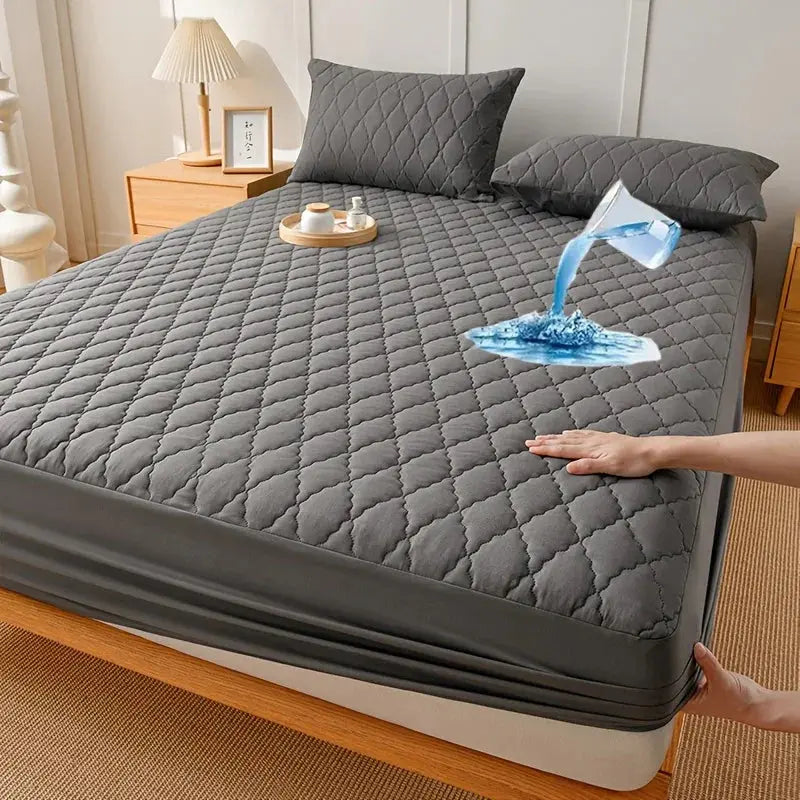Mattress Protector Quilted & Waterproof Fitted Microfiber Machine Washable