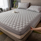 Mattress Protector Waterproof Breathable Cotton Blend Anti-Slip