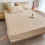 Mattress Protector Waterproof & Breathable Machine-Washable